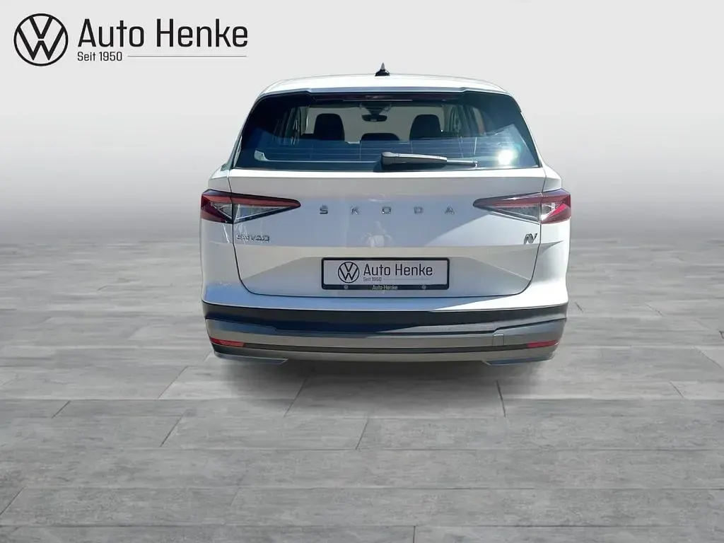 Gebraucht Skoda Enyaq iV 108 kW (148 PS) 2022 Moonweiß (metallic) SUV