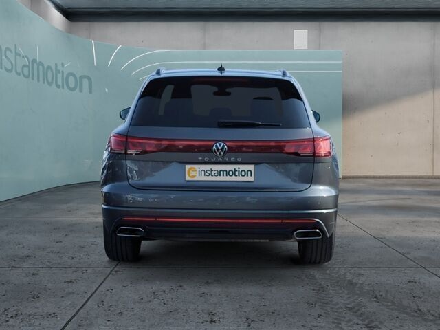 Gebraucht VW Touareg 286 PS (210 kW) 2024 Grau SUV