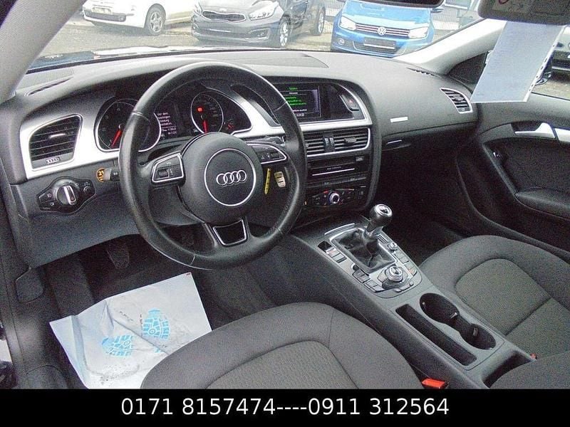 Gebraucht Audi A5 Sport 163 PS (119 kW) 2016 Schwarz Coupé