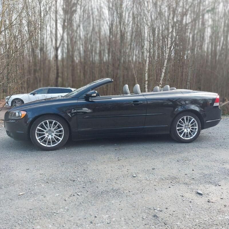 Schwarz Gebraucht 2007 Volvo C70 Momentum Cabrio | 9.700 € (Fairer Preis) - Bild 1/4