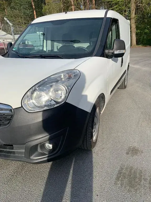 Occasion Opel Combo S 95 ch (69 kW) 2013 Blanc Monospace
