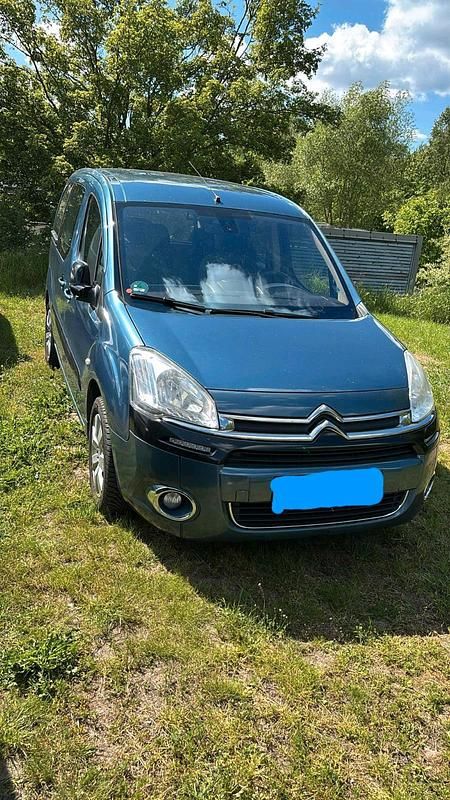 Gebraucht Citroën Berlingo 116 PS (85 kW) 2013 Blau Van / Kleinbus