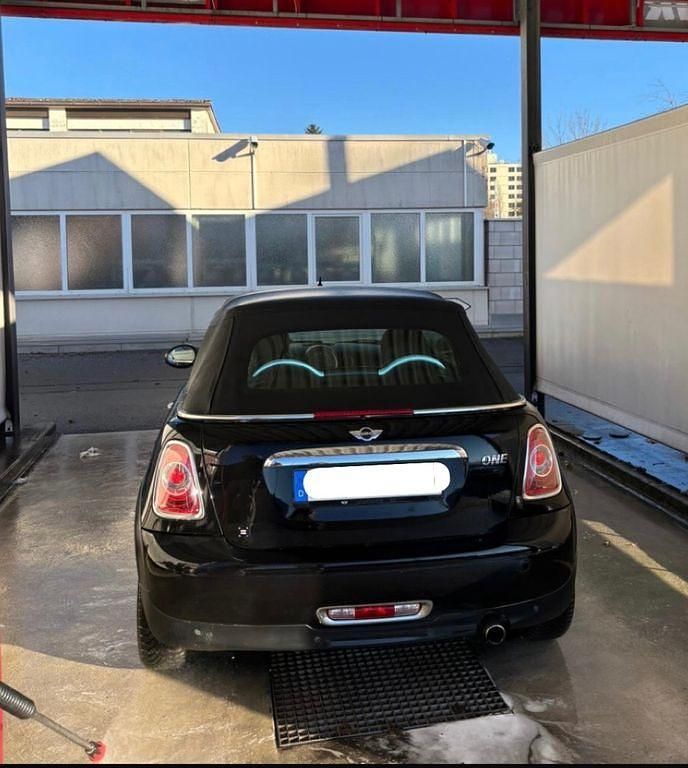 Gebraucht Mini One Cabriolet 98 PS (72 kW) 2015 Schwarz Cabrio