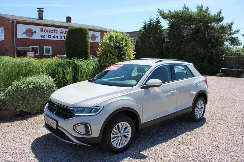 Ascot gray Gebraucht 2024 VW T-Roc Life SUV | 24.480 € (Guter Preis) - Bild 1/4