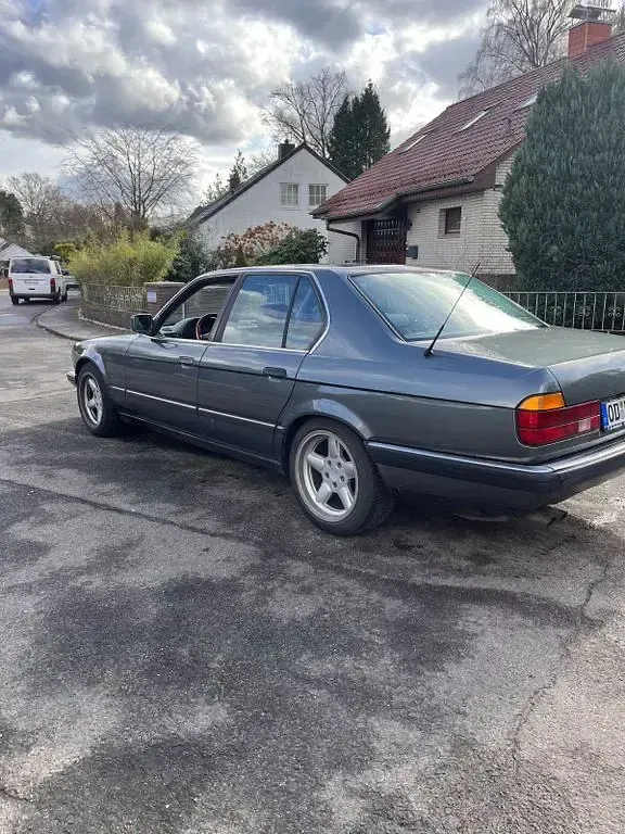 Brugt BMW 735 Performance 287 HK (211 kW) 1988 Sedan