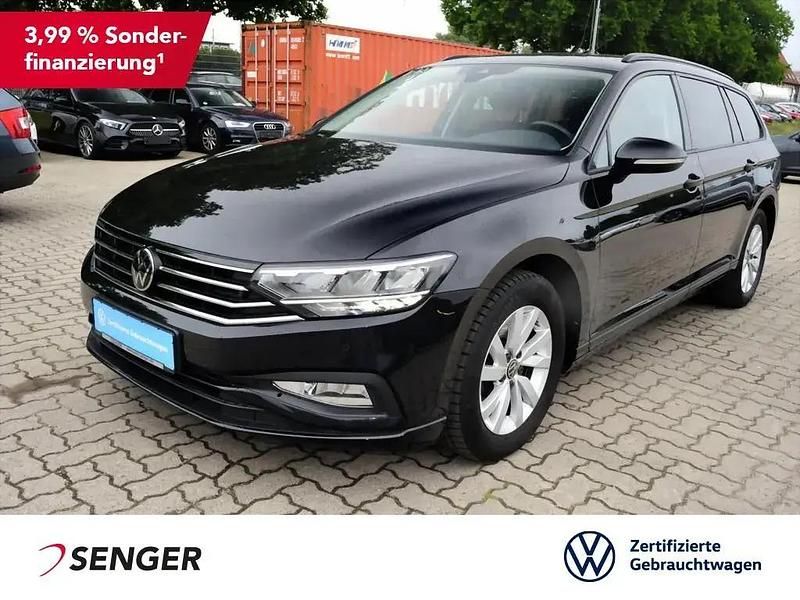 Schwarz Gebraucht 2022 VW Passat Kombi | 26.490 € (Fairer Preis) - Bild 1/1
