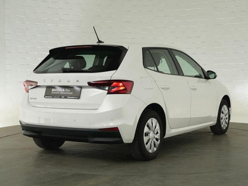 Gebraucht Skoda Fabia Active 65 PS (47 kW) 2022 Weiß Kleinwagen