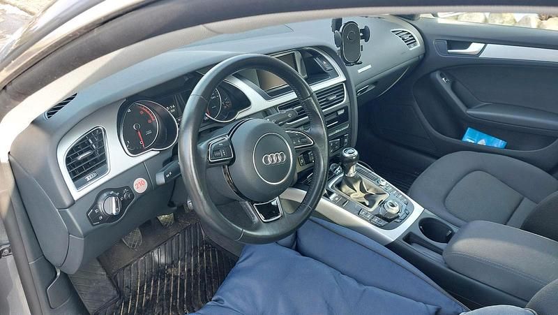 Gebraucht Audi A5 150 PS (110 kW) 2016 Grau Coupé