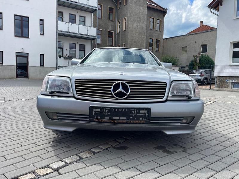 Gebraucht Mercedes SL320 231 PS (169 kW) 1994 Silber Cabrio