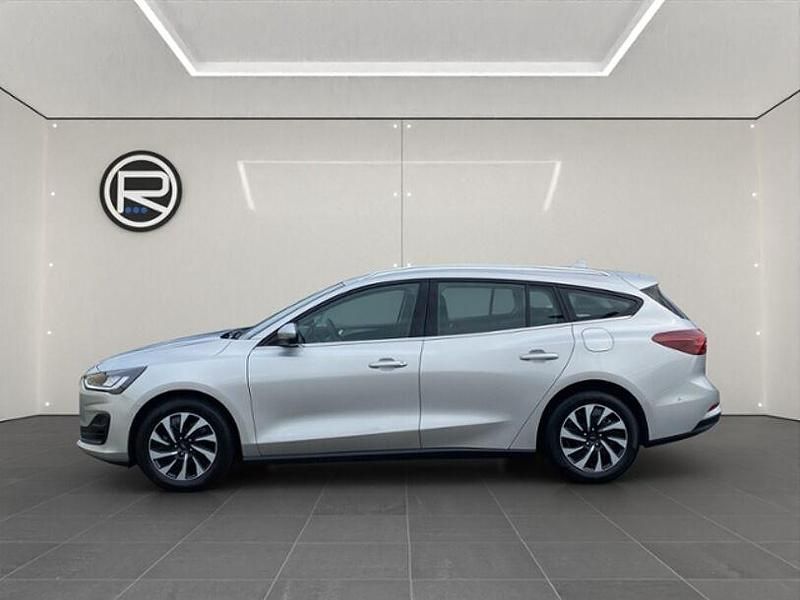 Gebraucht Ford Focus Titanium 155 PS (114 kW) 2023 Polarsilber metallic Kombi
