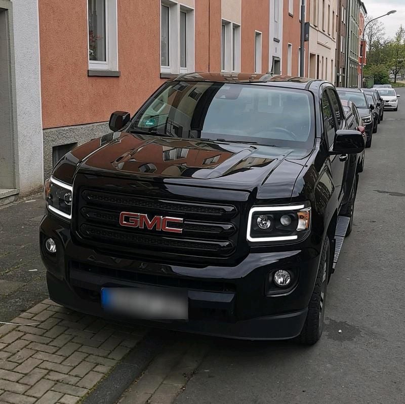 Second-hand GMC Canyon 309 CP (227 kW) 2016 Negru Pickup