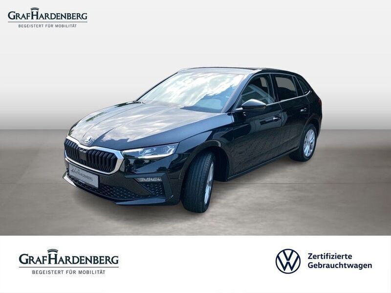 Schwarzmagic perleffekt Gebraucht 2024 Skoda Scala Comfort Kleinwagen | 24.888 € (Etwas zu teuer) - Bild 1/3
