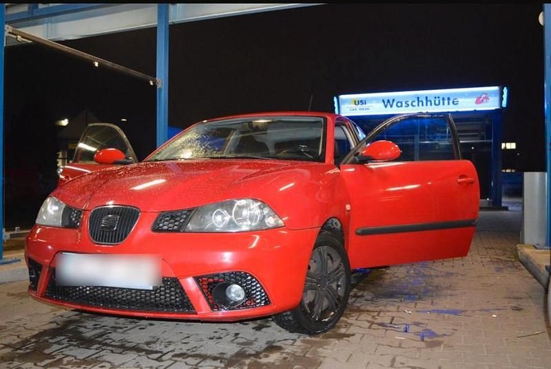Gebraucht Seat Ibiza 86 PS (63 kW) 2008 Rot Kleinwagen