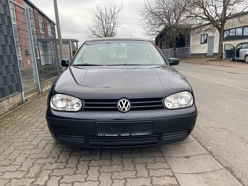 Gebraucht VW Golf IV 102 PS (75 kW) 2003 Schwarz Kleinwagen
