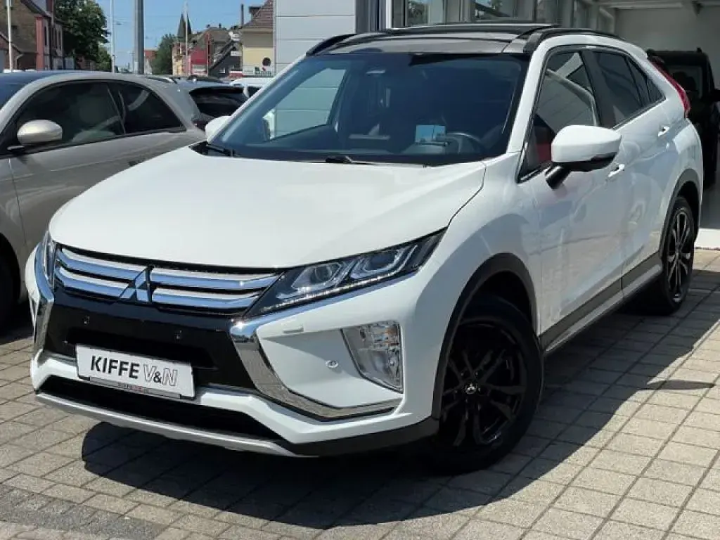 Gebraucht Mitsubishi Eclipse Cross Top 163 PS (119 kW) 2020 Andenweiss (s) SUV