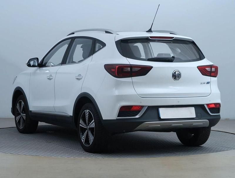 Gebraucht MG ZS 105 kW (143 PS) 2022 Weiß Limousine