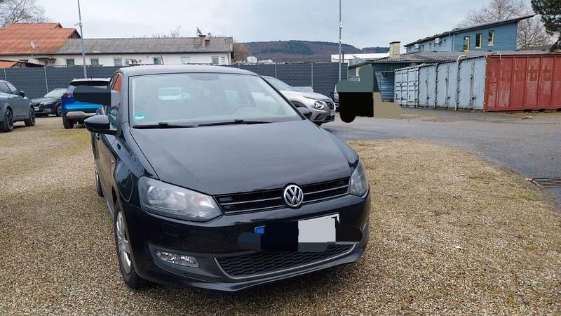 Schwarz Gebraucht 2013 VW Polo Life Kleinwagen | 4.850 € (Guter Preis) - Bild 1/4