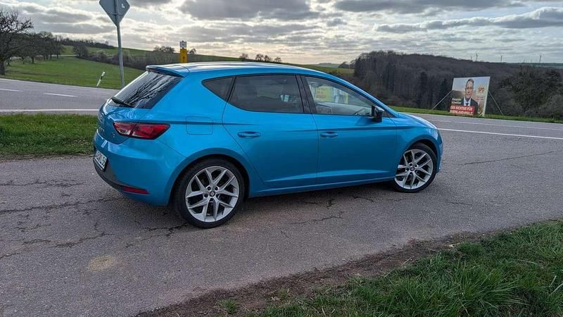 Gebraucht Seat Leon FR 179 PS (131 kW) 2016 Blau Kleinwagen