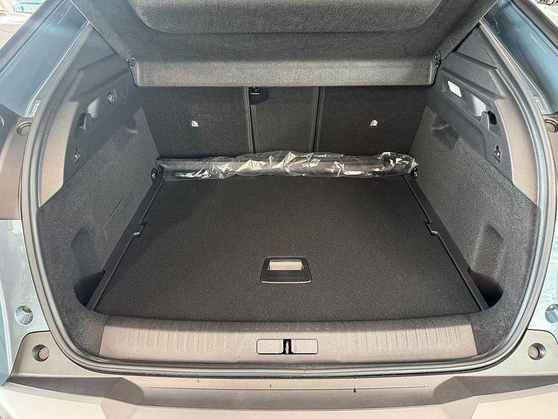 Neu Peugeot 3008 Allure 136 PS (100 kW) 2026 Blau SUV