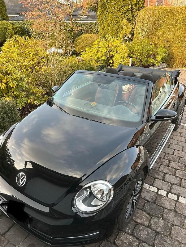 Gebraucht VW Beetle Cabriolet Allstar 102 PS (75 kW) 2016 Schwarz Cabrio