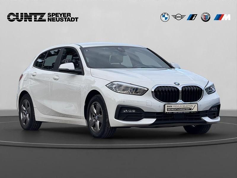 Gebraucht BMW 116 Sport Line 116 PS (85 kW) 2021 Alpinweiß uni Kleinwagen