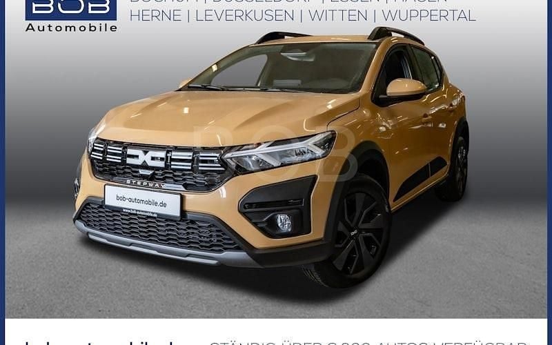Beige Gebraucht 2025 Dacia Sandero Expression Kleinwagen | 19.777 € (Fairer Preis) - Bild 1/4