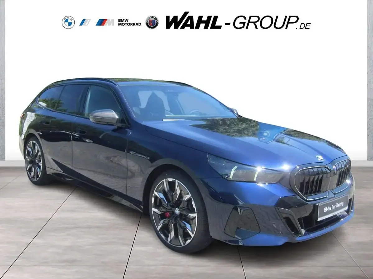 Neu BMW 540 M Sport 303 PS (222 kW) 2026 Tansanitblau ii Kombi