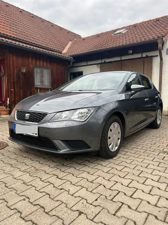 Gebraucht Seat Leon Reference 110 PS (80 kW) 2014 Grau Limousine