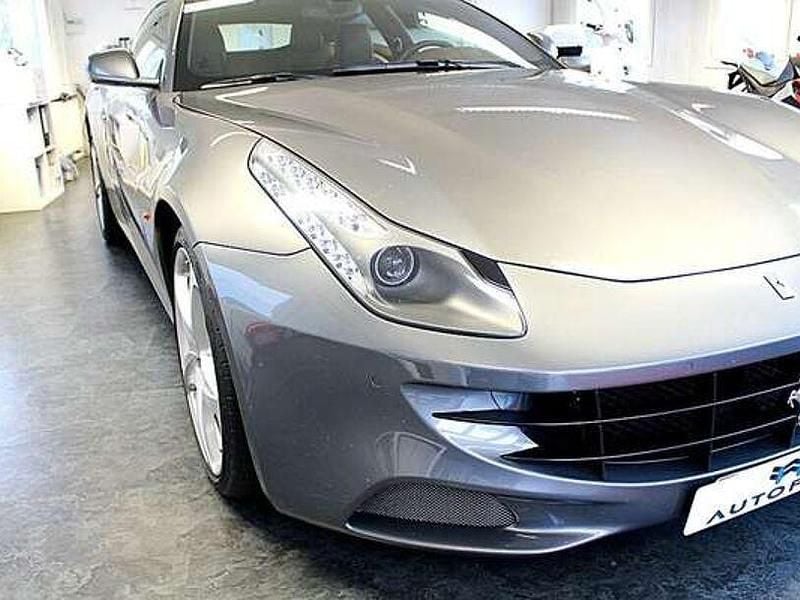 Gebraucht Ferrari FF 659 PS (484 kW) 2011 Grau (metallic) Kombi