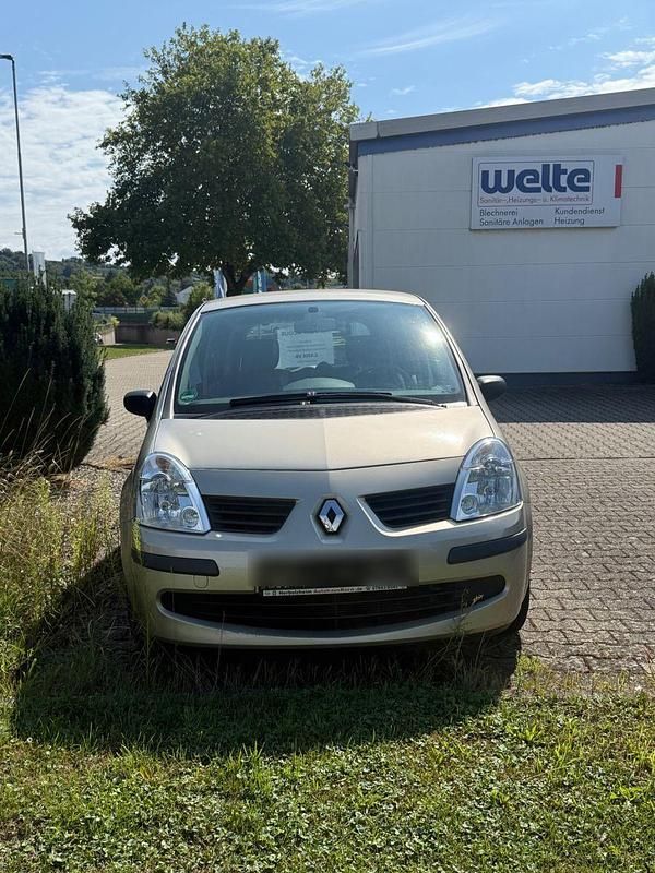 Beige Gebraucht 2007 Renault Modus Avantage Van / Kleinbus | 3.290 € (Fairer Preis) - Bild 1/4