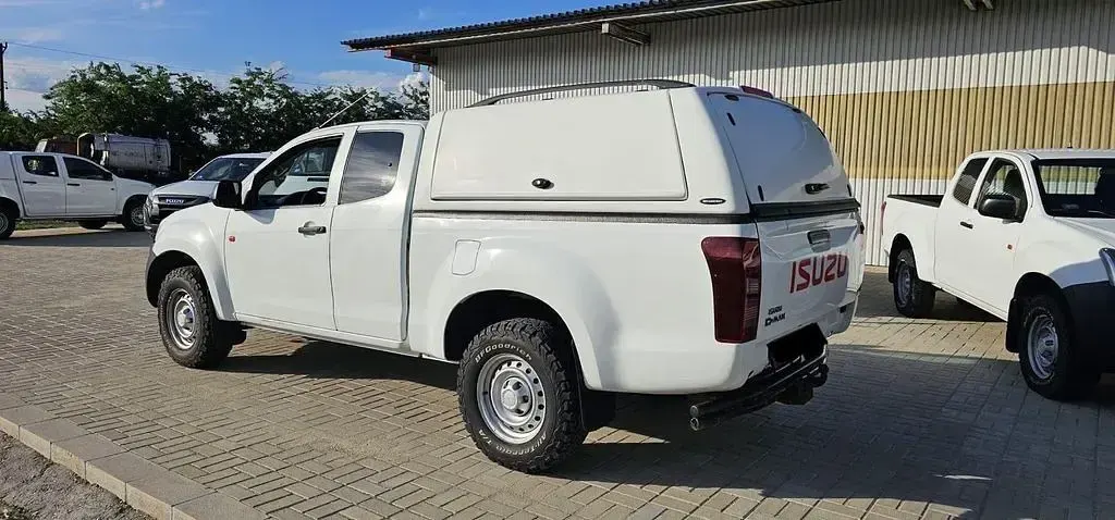Gebraucht Isuzu D-Max 163 PS (119 kW) 2018 Weiß SUV
