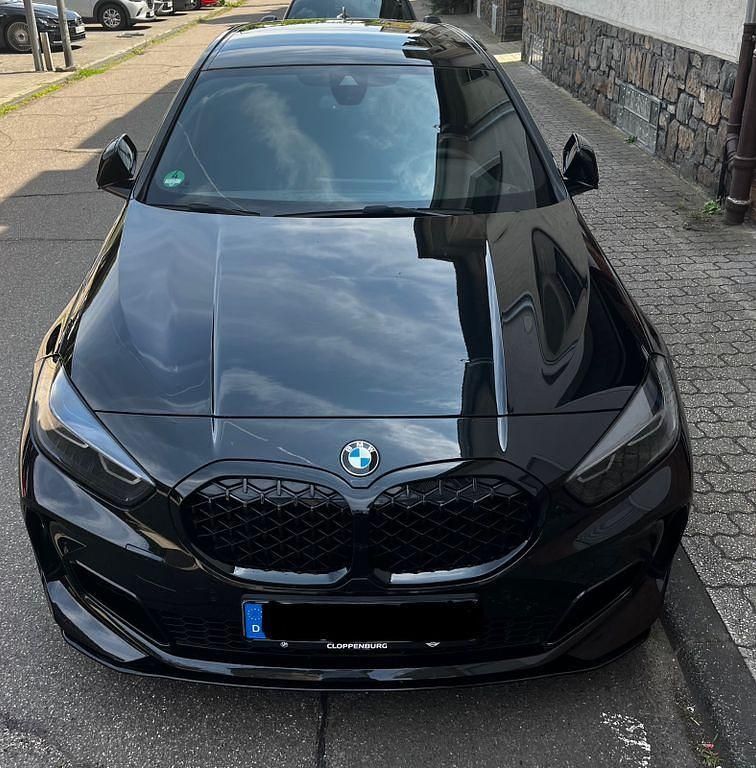 Gebraucht BMW M135 Performance 306 PS (225 kW) 2023 Schwarz Kleinwagen