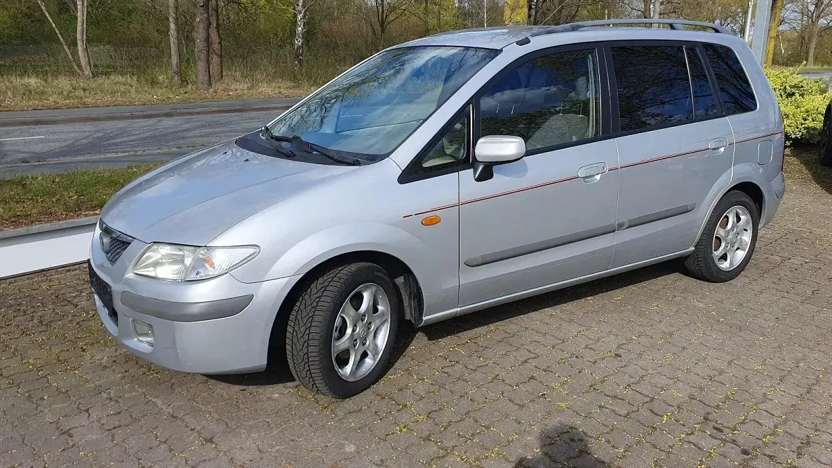 Second-hand Mazda Premacy 101 CP (74 kW) 1999 Argintiu Monovolum