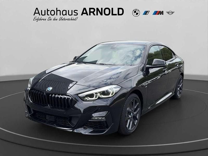 Black sapphire Gebraucht 2024 BMW 220 M Sport Coupé | 43.200 € - Bild 1/4
