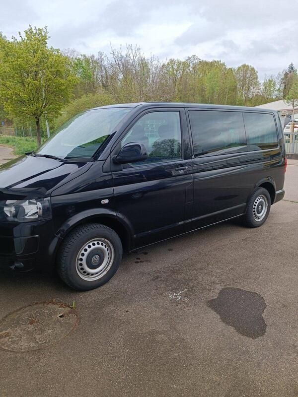Schwarz Gebraucht 2014 VW T5 Startline Van | 19.500 € (Fairer Preis) - Bild 1/4