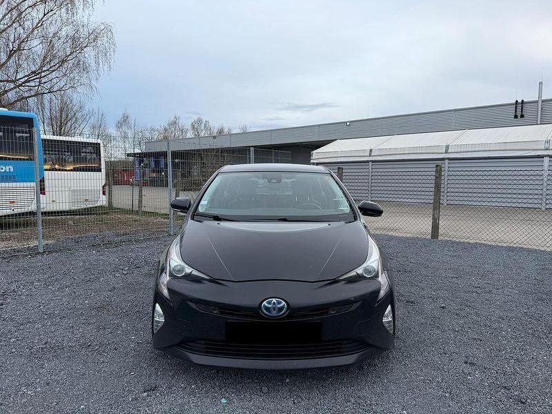 Gebraucht Toyota Prius Executive 122 PS (89 kW) 2018 Schwarz Kleinwagen