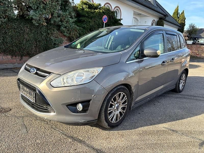 Grau Gebraucht 2012 Ford Grand C-Max Van / Kleinbus | 2.000 € (Superpreis) - Bild 1/4
