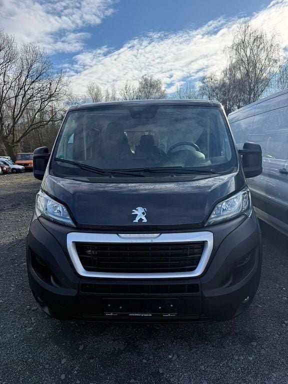 Schwarz Gebraucht 2021 Peugeot Boxer Van | 11.900 € (Superpreis) - Bild 1/4