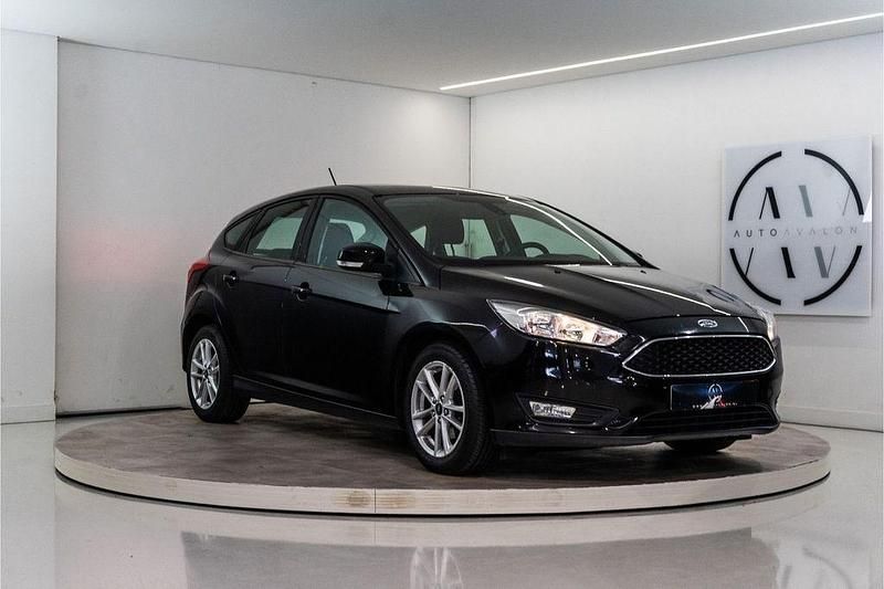 Gebraucht Ford Focus Titanium 126 PS (92 kW) 2018 Schwarz Limousine