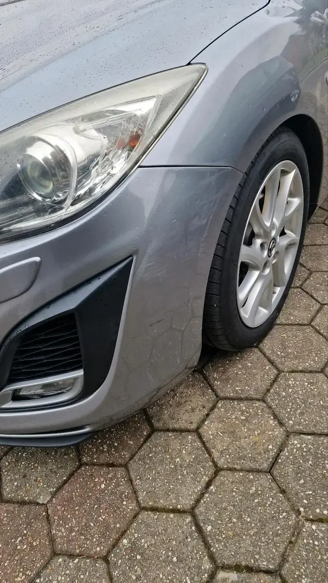 Gebraucht Mazda 3 Inclusive 185 PS (136 kW) 2010 Silber Limousine