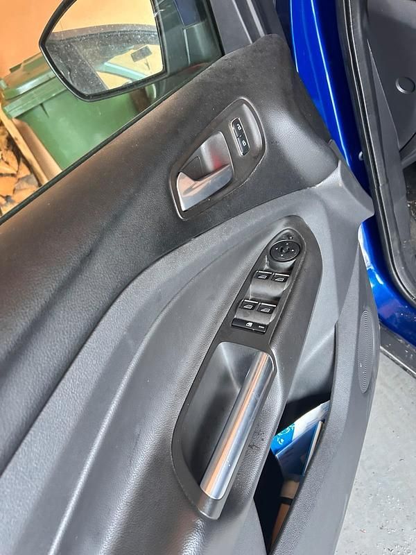 Gebraucht Ford Kuga 150 PS (110 kW) 2015 SUV