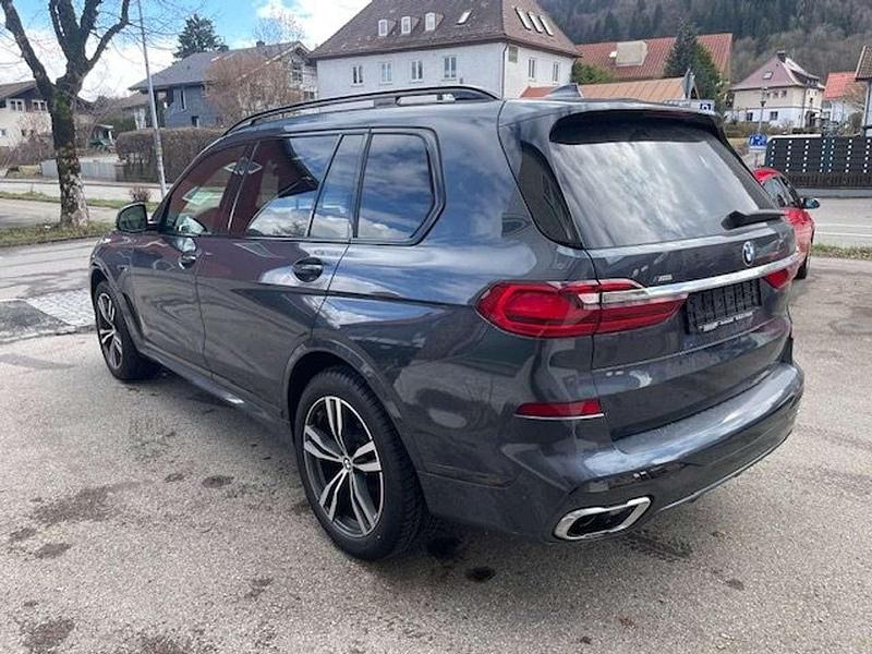 Gebraucht BMW X7 340 PS (250 kW) 2019 C27 arktis grau brillanteffekt SUV
