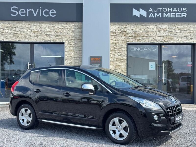 Schwarz Gebraucht 2010 Peugeot 3008 Platinum Van / Kleinbus | 7.999 € (Etwas zu teuer) - Bild 1/4