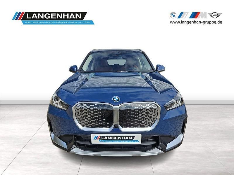 Gebraucht BMW iX1 xLine 150 kW (204 PS) 2025 Blau SUV