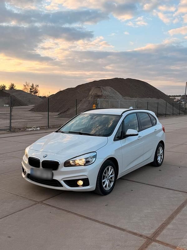 Gebraucht BMW 216 116 PS (85 kW) 2017 Weiß Kombi