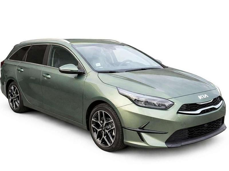 Neu Kia Ceed 140 PS (102 kW) 2026 Expirience grün Kleinwagen