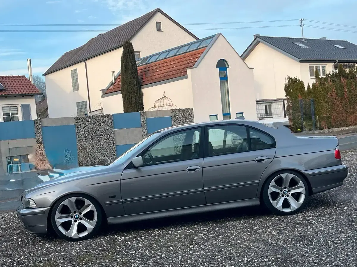 Gebraucht BMW 525 192 PS (141 kW) 2002 Grau Limousine