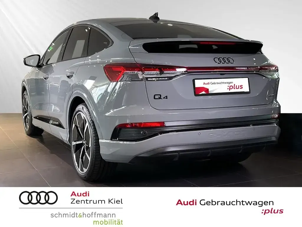 Gebraucht Audi Q4 Sportback e-tron S-Line 219 kW (299 PS) 2023 Kieselgrau SUV