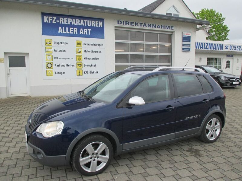 Blau Gebraucht 2009 VW Polo Cross Kleinwagen | 4.500 € (Guter Preis) - Bild 1/4