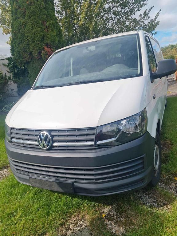 Weiß Gebraucht 2016 VW T6 Van | 8.950 € (Superpreis) - Bild 1/4